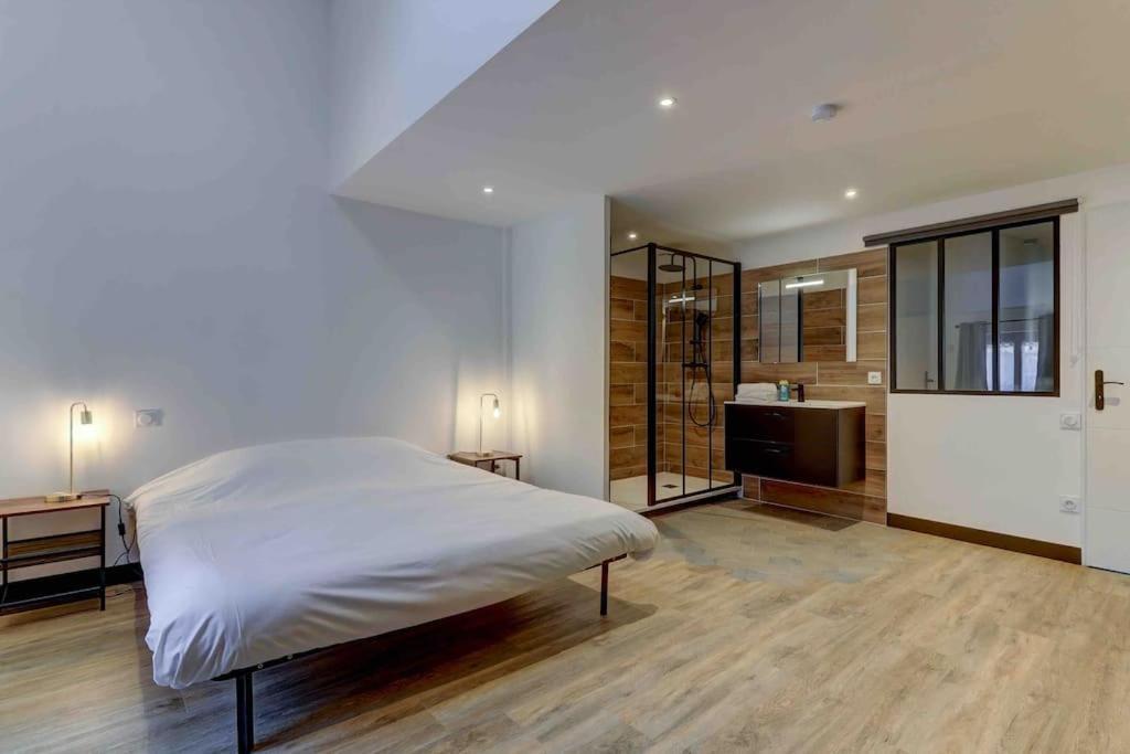 La Manufacture - Topdestination-Bourg - Centre Ville - Classe 3 Etoiles Εξωτερικό φωτογραφία