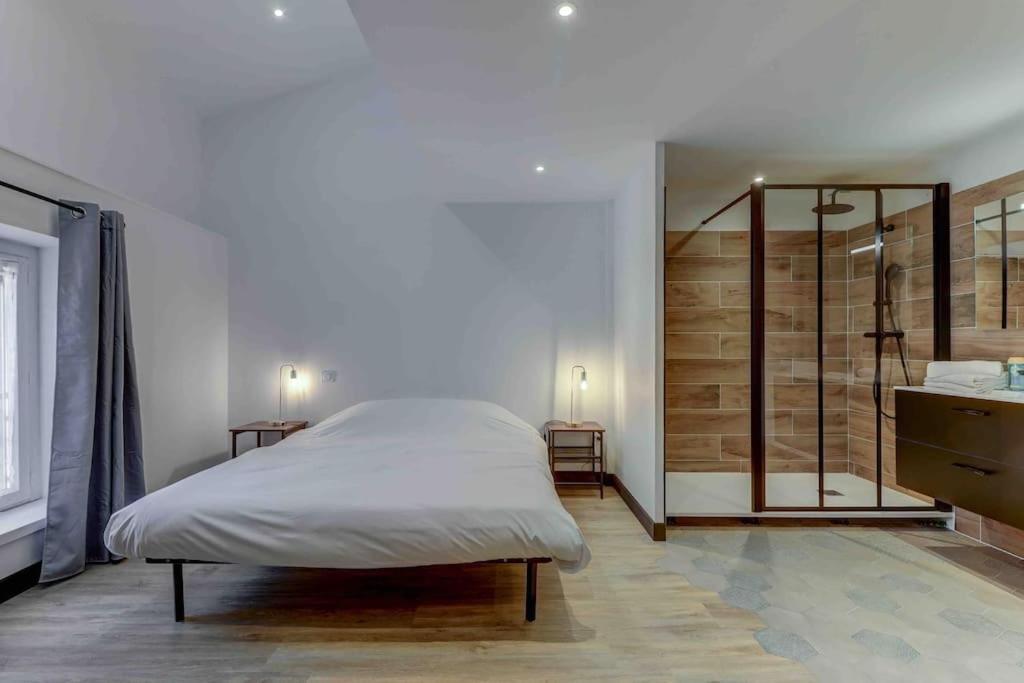 La Manufacture - Topdestination-Bourg - Centre Ville - Classe 3 Etoiles Εξωτερικό φωτογραφία